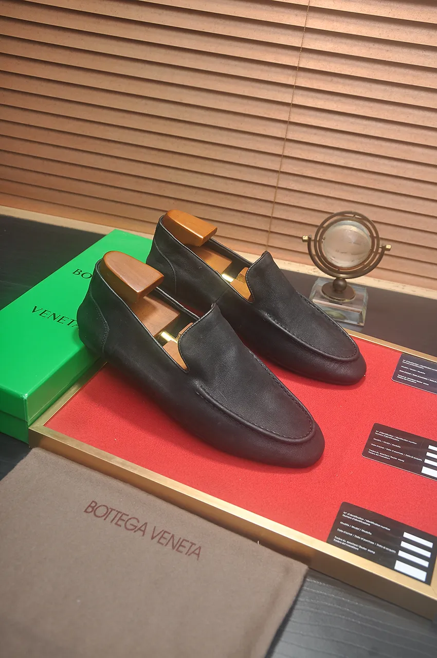 Men's shoes 💰460💶 [Botteg Venetta (BV)] (wallet shoes) exclusive new model official website new model The upper is made of high-quality top calfskin. Delicate feel and flowing luxurious texture. Tailored for refined men to create a noble aura. Delicate and regular Mark hand stitching. Smooth lines. Full sheepskin lining, comfortable to wash sweat. 38-44